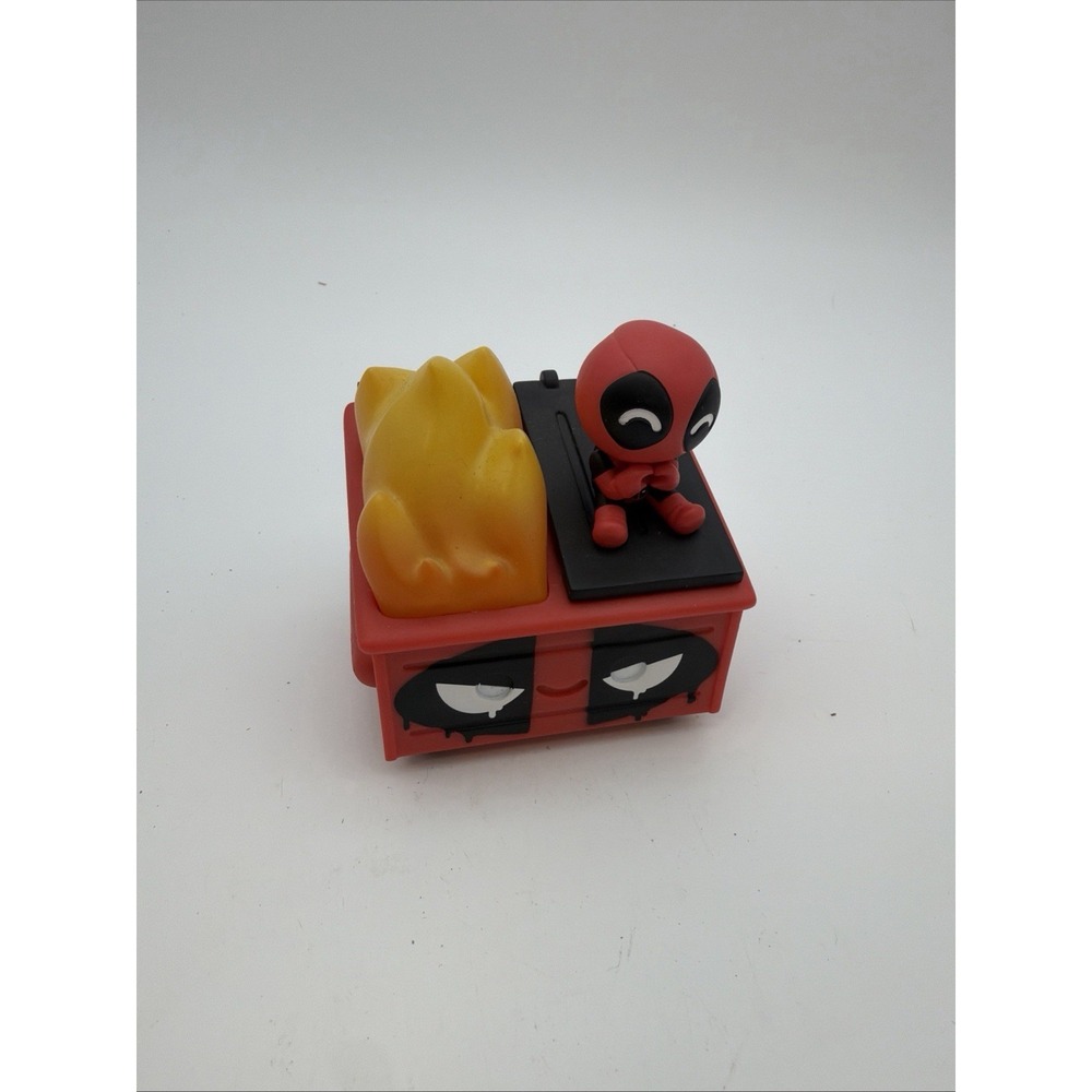 Deadpool Dumpster Fire Vinyl Figure by 100% Soft